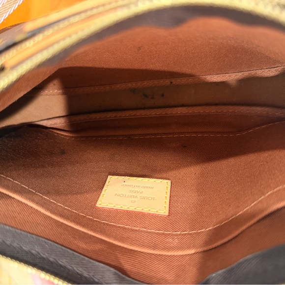 Louis Vuitton Brown Monogram Crossbody with Pink Strap - Picture 10 of 13